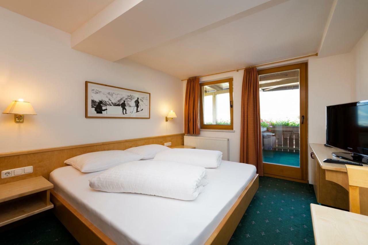 Hotel Bergkranz Mieders Kültér fotó